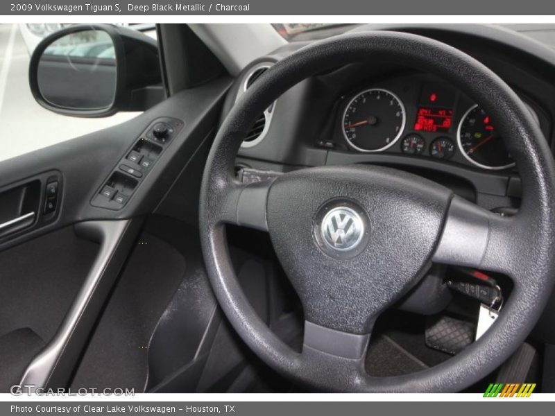 Deep Black Metallic / Charcoal 2009 Volkswagen Tiguan S
