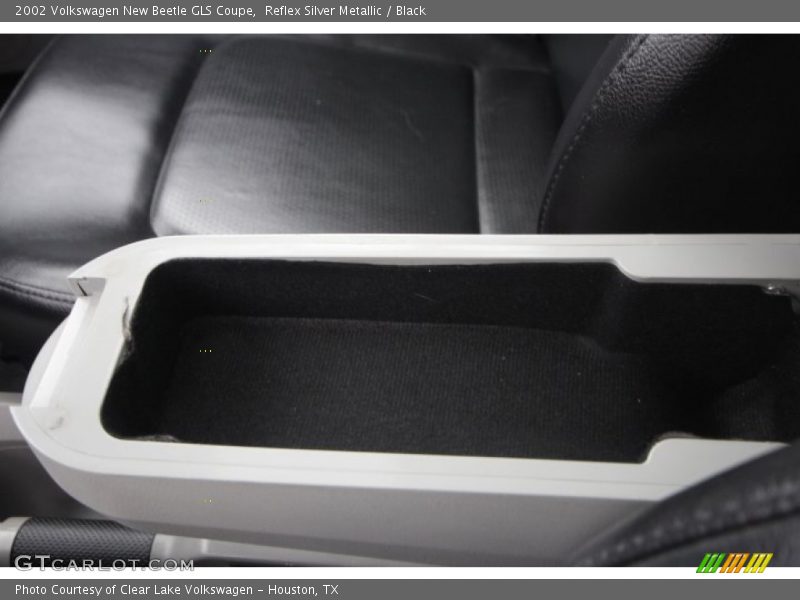 Reflex Silver Metallic / Black 2002 Volkswagen New Beetle GLS Coupe