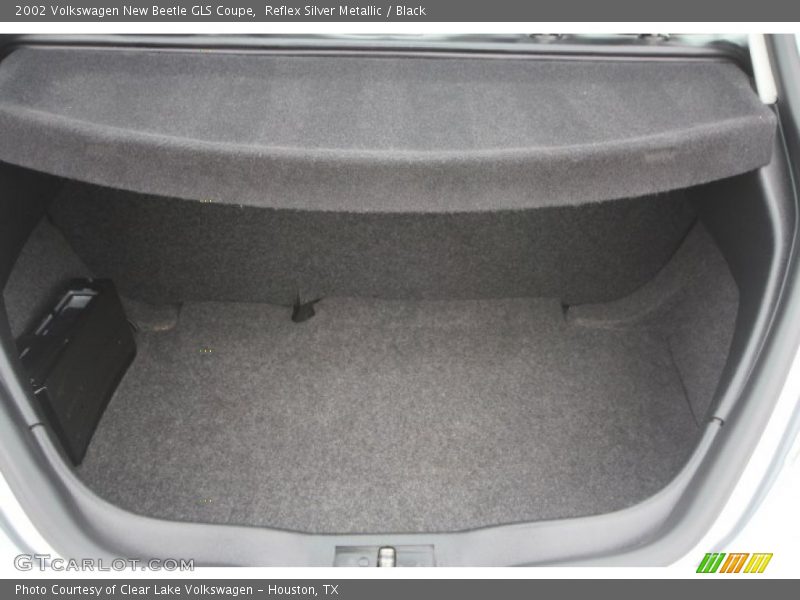 Reflex Silver Metallic / Black 2002 Volkswagen New Beetle GLS Coupe