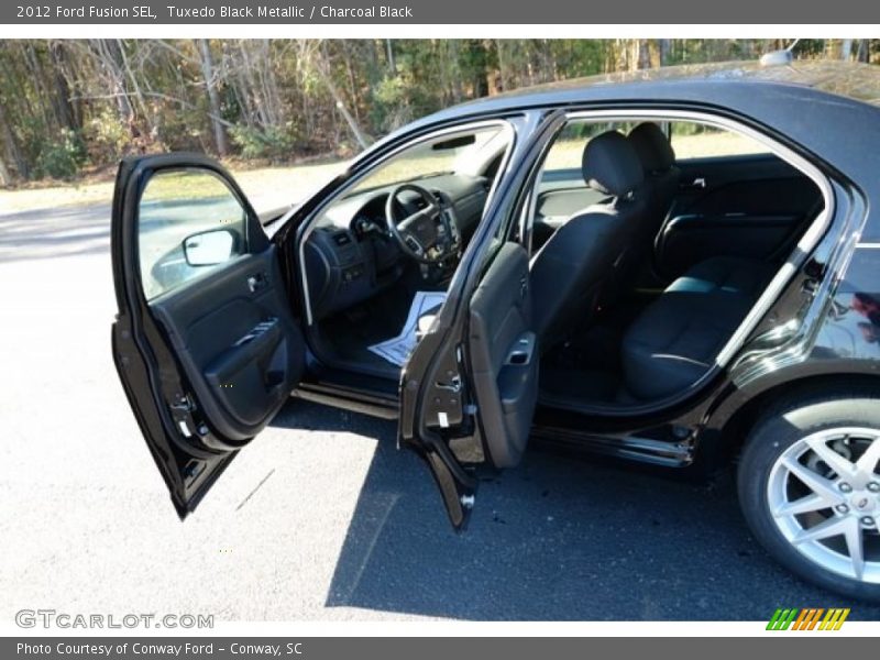 Tuxedo Black Metallic / Charcoal Black 2012 Ford Fusion SEL