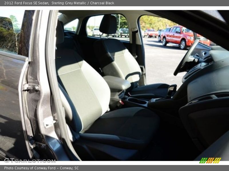 Sterling Grey Metallic / Charcoal Black 2012 Ford Focus SE Sedan