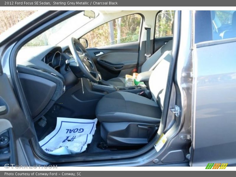 Sterling Grey Metallic / Charcoal Black 2012 Ford Focus SE Sedan
