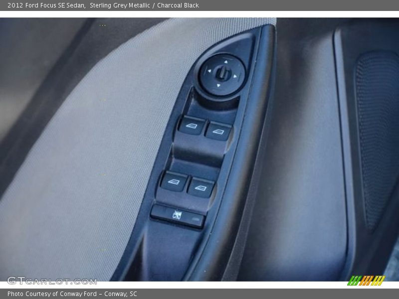 Sterling Grey Metallic / Charcoal Black 2012 Ford Focus SE Sedan