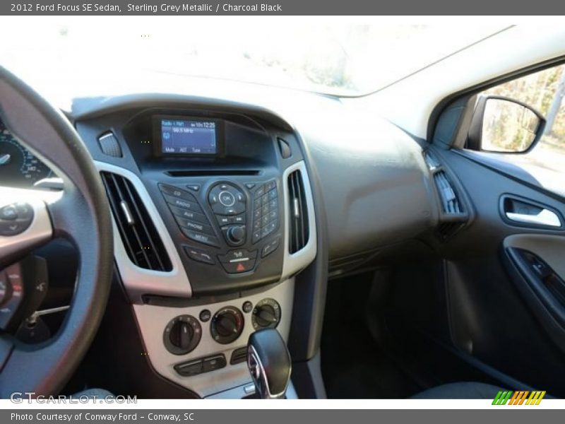 Sterling Grey Metallic / Charcoal Black 2012 Ford Focus SE Sedan