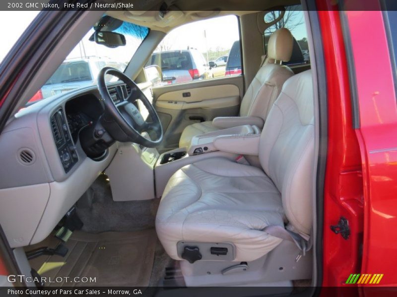 Fire Red / Neutral/Shale 2002 GMC Yukon