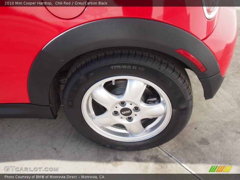 Chili Red / Grey/Carbon Black 2010 Mini Cooper Hardtop