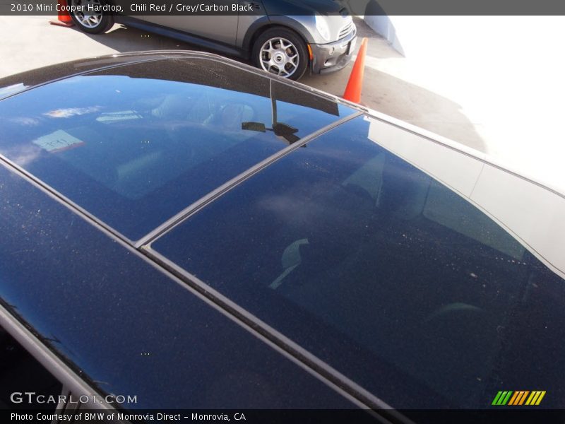 Chili Red / Grey/Carbon Black 2010 Mini Cooper Hardtop