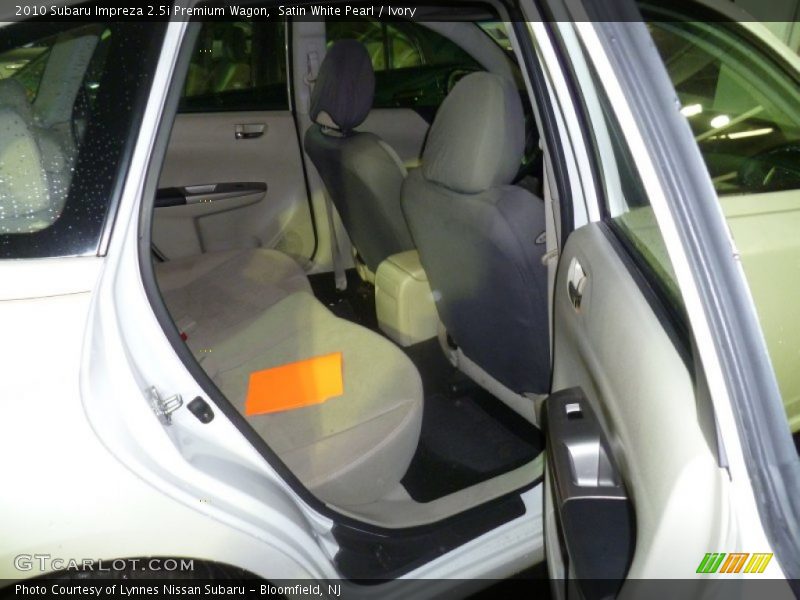 Satin White Pearl / Ivory 2010 Subaru Impreza 2.5i Premium Wagon