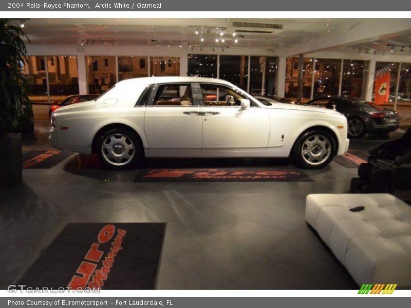 Arctic White / Oatmeal 2004 Rolls-Royce Phantom