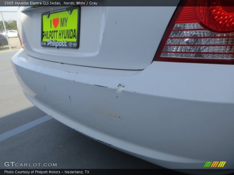 Nordic White / Gray 2005 Hyundai Elantra GLS Sedan