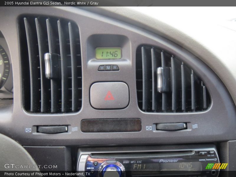 Nordic White / Gray 2005 Hyundai Elantra GLS Sedan