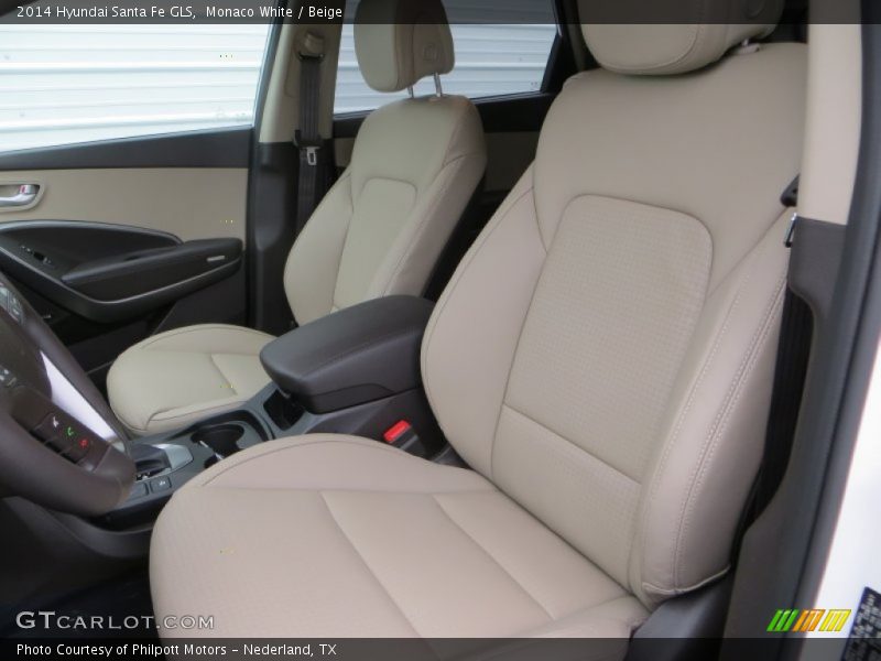 Front Seat of 2014 Santa Fe GLS