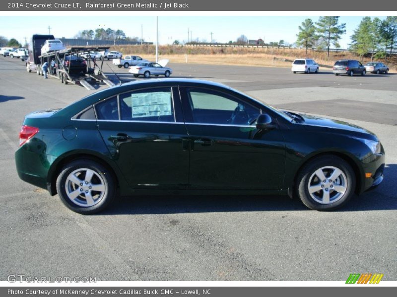 Rainforest Green Metallic / Jet Black 2014 Chevrolet Cruze LT