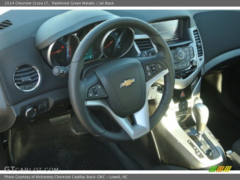 Rainforest Green Metallic / Jet Black 2014 Chevrolet Cruze LT