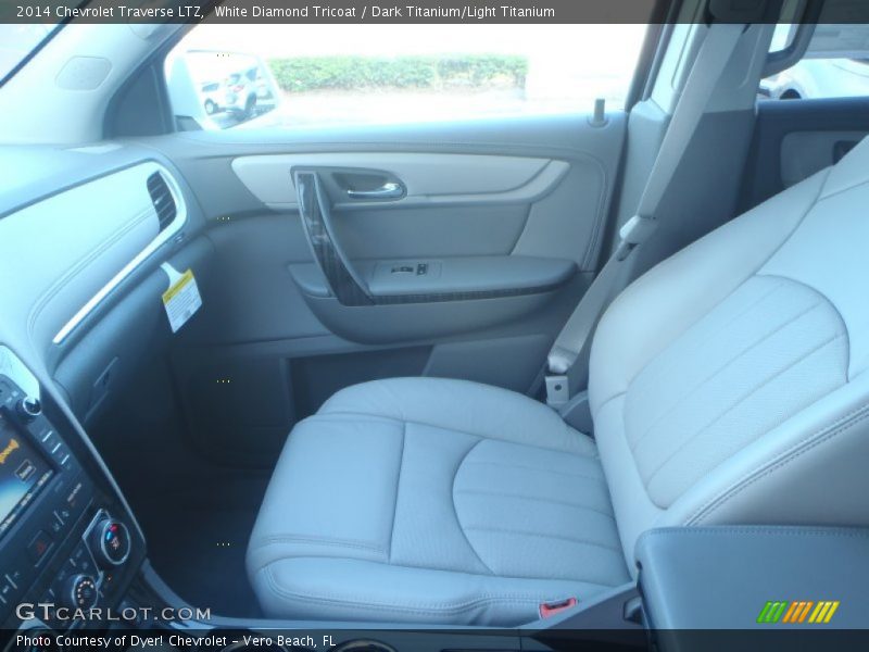 White Diamond Tricoat / Dark Titanium/Light Titanium 2014 Chevrolet Traverse LTZ