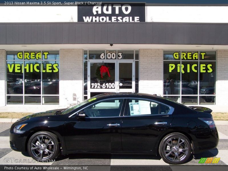 Super Black / Charcoal 2013 Nissan Maxima 3.5 SV Sport