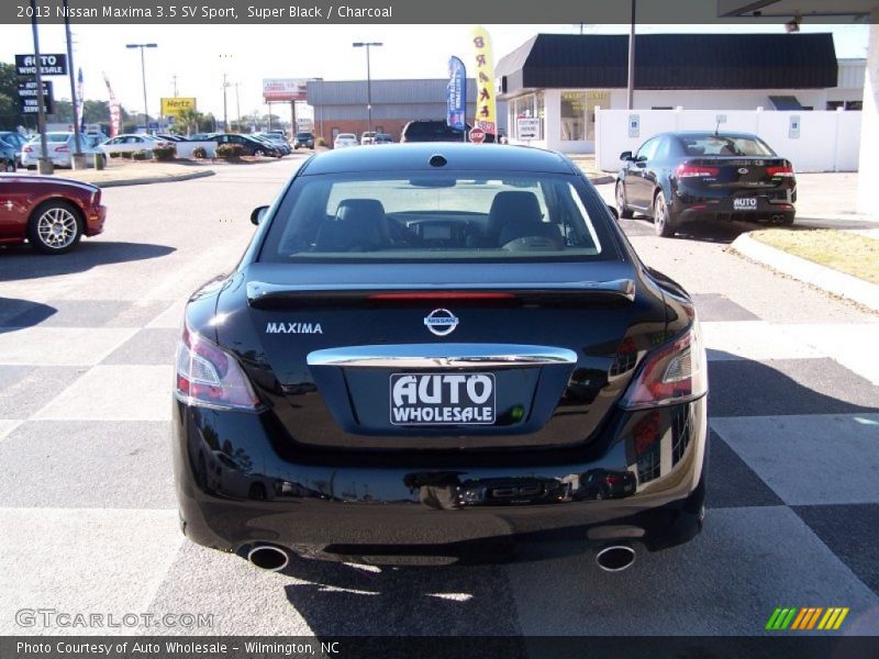Super Black / Charcoal 2013 Nissan Maxima 3.5 SV Sport