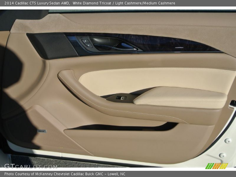 White Diamond Tricoat / Light Cashmere/Medium Cashmere 2014 Cadillac CTS Luxury Sedan AWD
