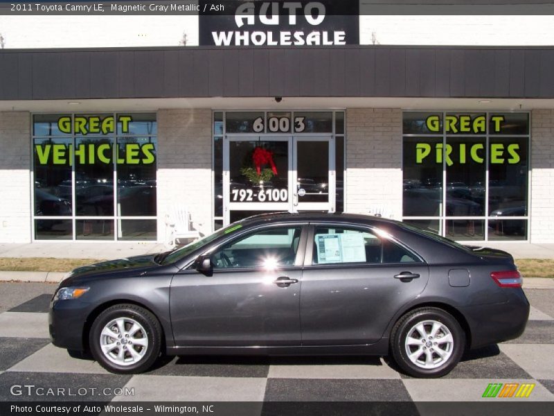 Magnetic Gray Metallic / Ash 2011 Toyota Camry LE