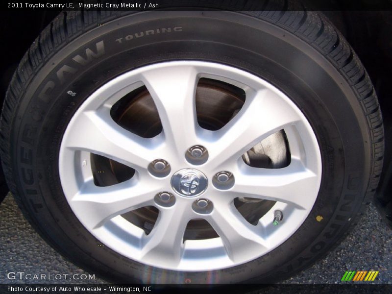 Magnetic Gray Metallic / Ash 2011 Toyota Camry LE