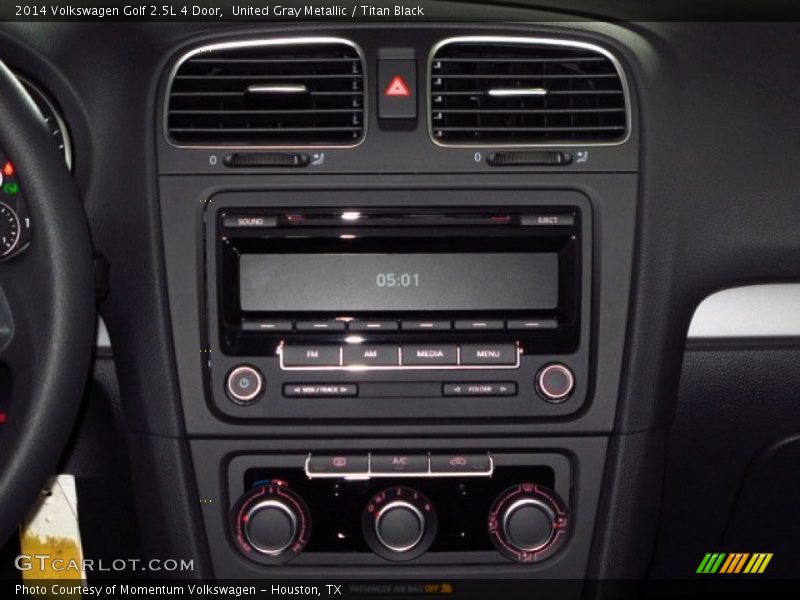 United Gray Metallic / Titan Black 2014 Volkswagen Golf 2.5L 4 Door