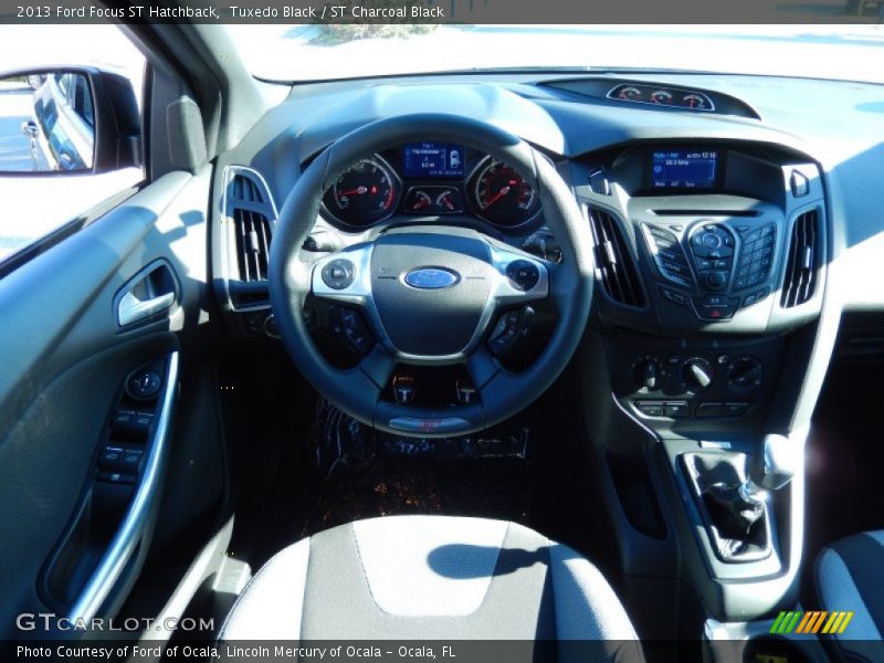 Tuxedo Black / ST Charcoal Black 2013 Ford Focus ST Hatchback