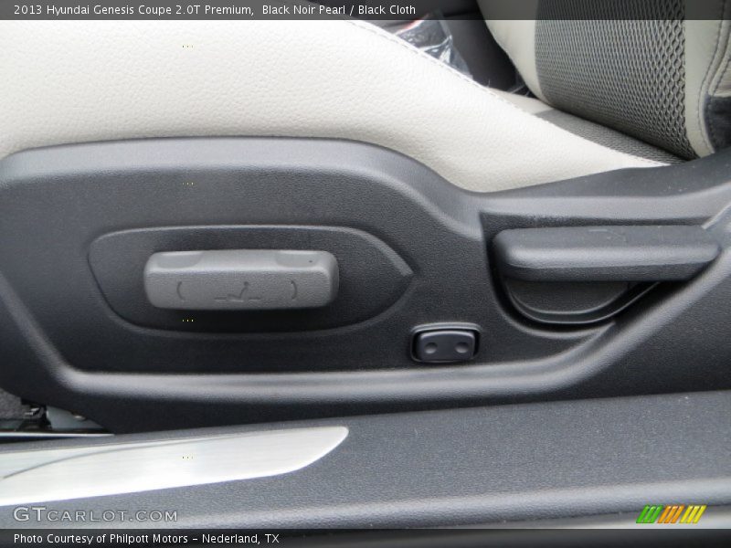 Black Noir Pearl / Black Cloth 2013 Hyundai Genesis Coupe 2.0T Premium