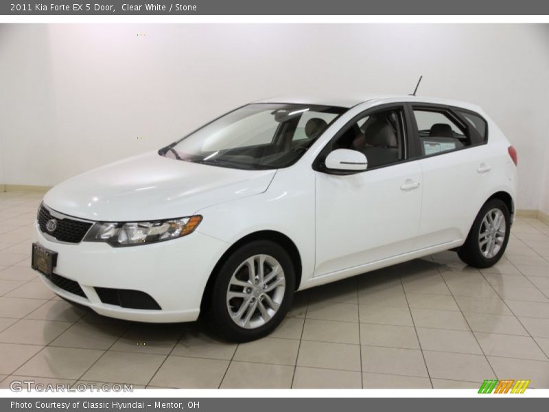Clear White / Stone 2011 Kia Forte EX 5 Door