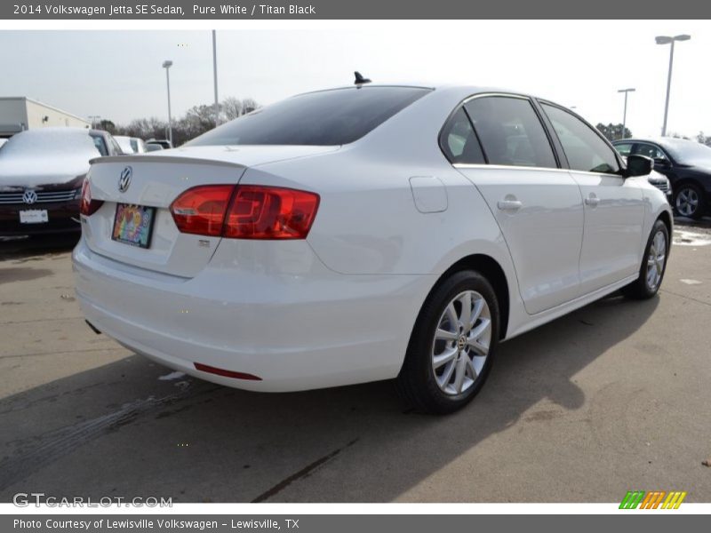 Pure White / Titan Black 2014 Volkswagen Jetta SE Sedan