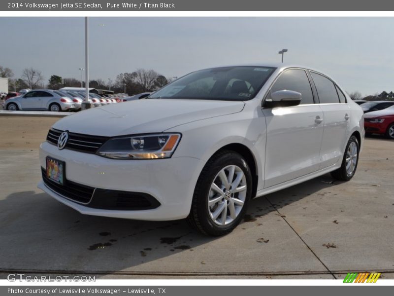 Pure White / Titan Black 2014 Volkswagen Jetta SE Sedan