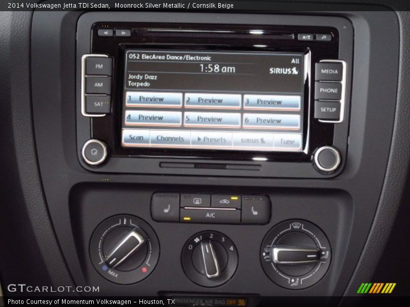 Moonrock Silver Metallic / Cornsilk Beige 2014 Volkswagen Jetta TDI Sedan