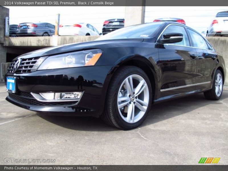 Black / Cornsilk Beige 2014 Volkswagen Passat TDI SEL Premium