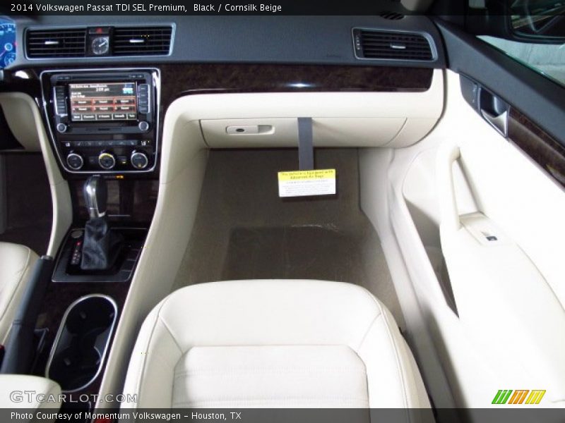 Black / Cornsilk Beige 2014 Volkswagen Passat TDI SEL Premium