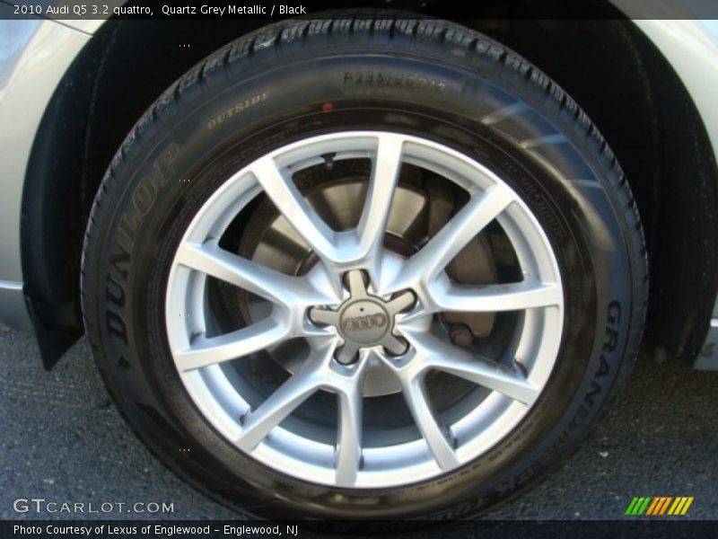 Quartz Grey Metallic / Black 2010 Audi Q5 3.2 quattro
