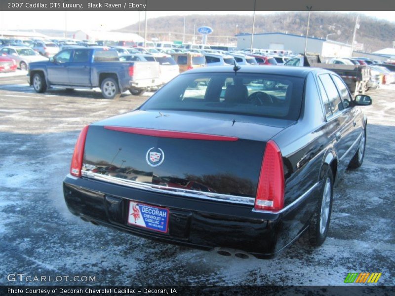 Black Raven / Ebony 2007 Cadillac DTS Luxury