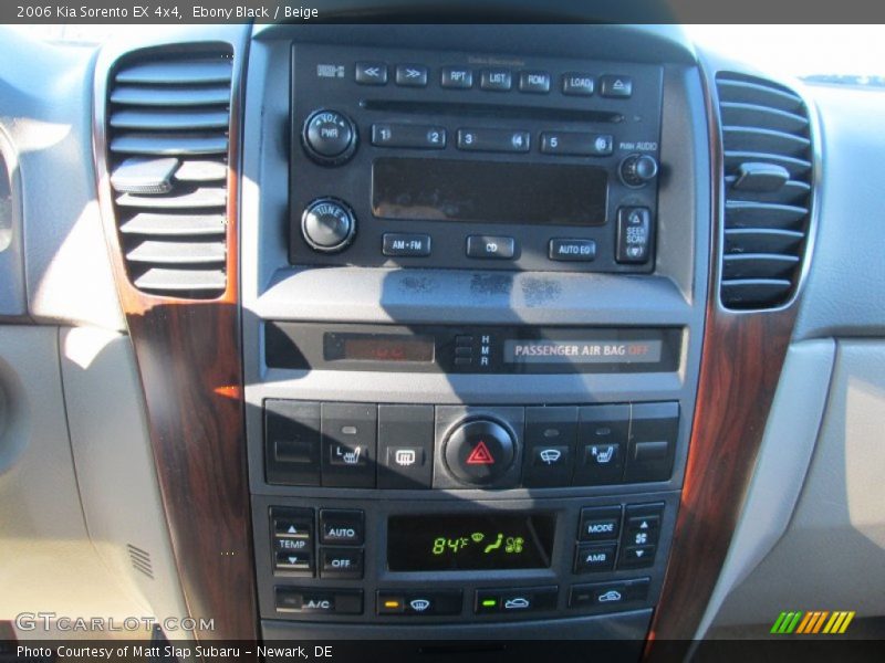 Ebony Black / Beige 2006 Kia Sorento EX 4x4