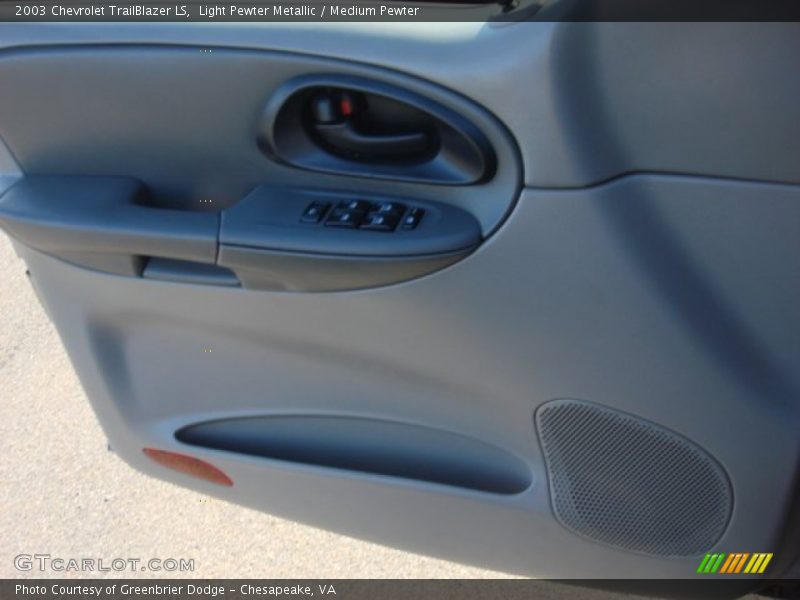 Light Pewter Metallic / Medium Pewter 2003 Chevrolet TrailBlazer LS