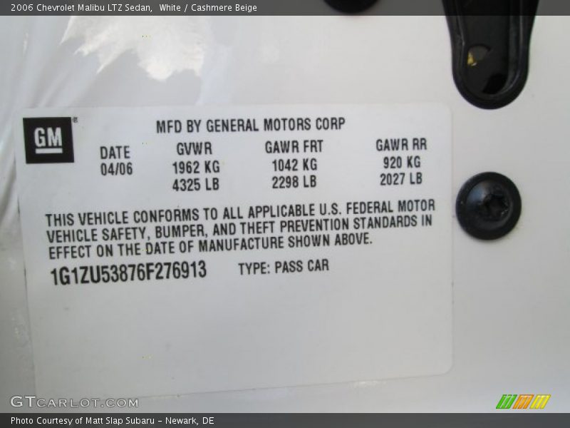 White / Cashmere Beige 2006 Chevrolet Malibu LTZ Sedan