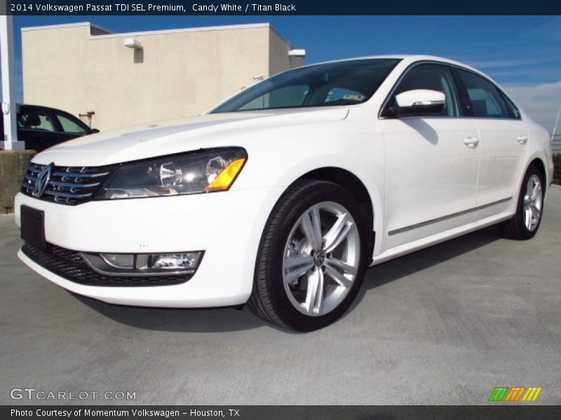 Candy White / Titan Black 2014 Volkswagen Passat TDI SEL Premium