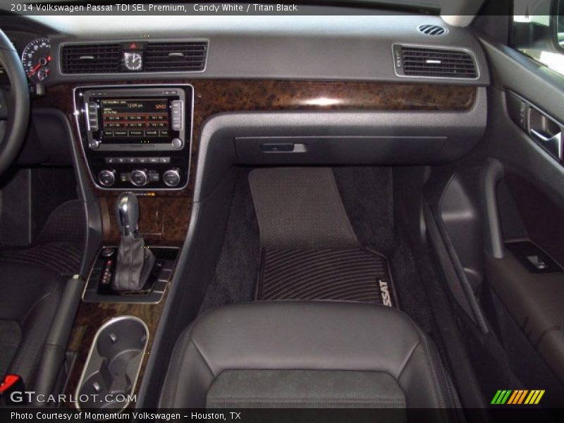 Candy White / Titan Black 2014 Volkswagen Passat TDI SEL Premium
