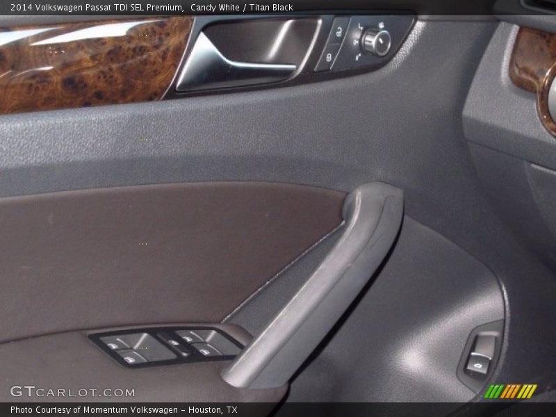Candy White / Titan Black 2014 Volkswagen Passat TDI SEL Premium