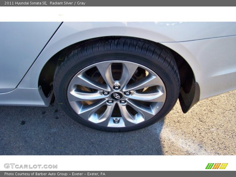 Radiant Silver / Gray 2011 Hyundai Sonata SE