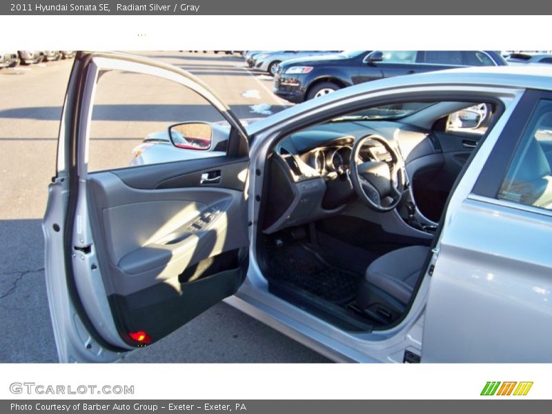 Radiant Silver / Gray 2011 Hyundai Sonata SE