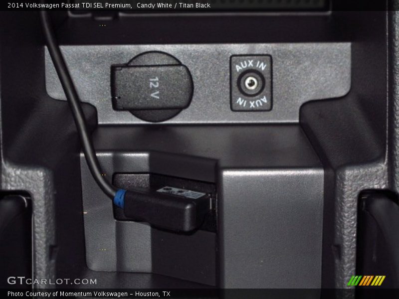 Candy White / Titan Black 2014 Volkswagen Passat TDI SEL Premium