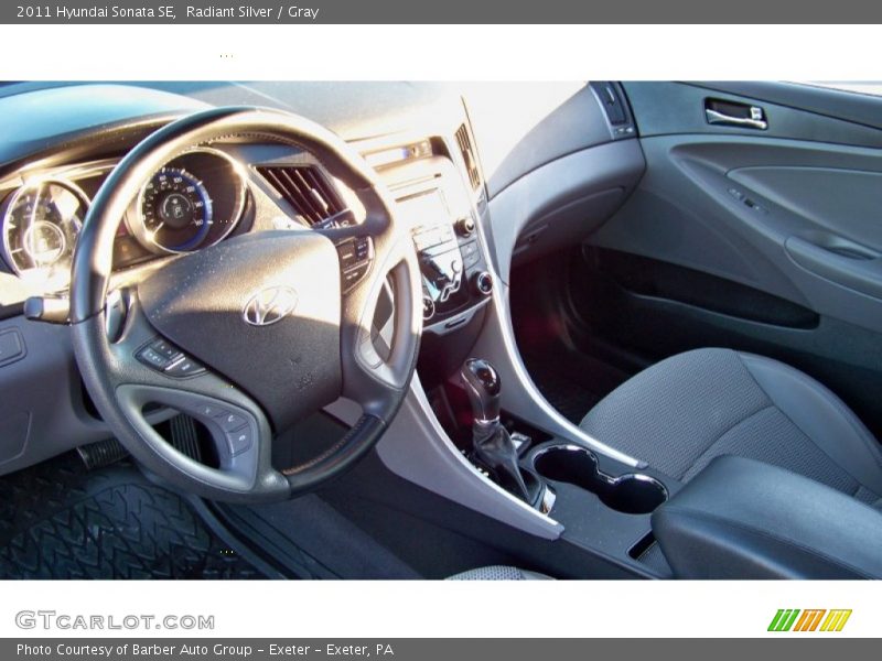 Radiant Silver / Gray 2011 Hyundai Sonata SE