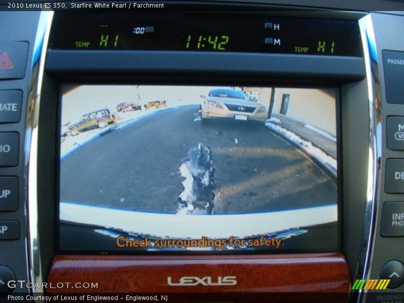 Starfire White Pearl / Parchment 2010 Lexus ES 350