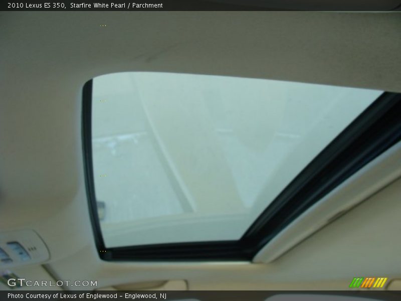 Starfire White Pearl / Parchment 2010 Lexus ES 350