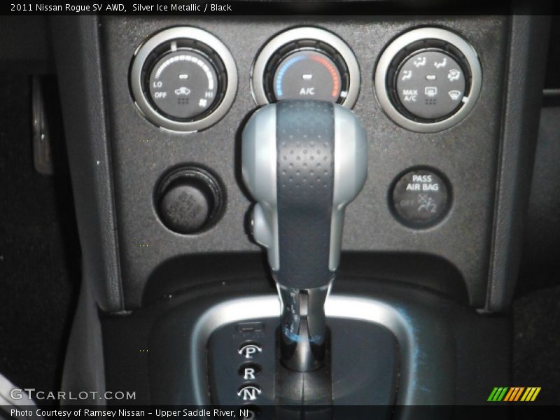 Silver Ice Metallic / Black 2011 Nissan Rogue SV AWD