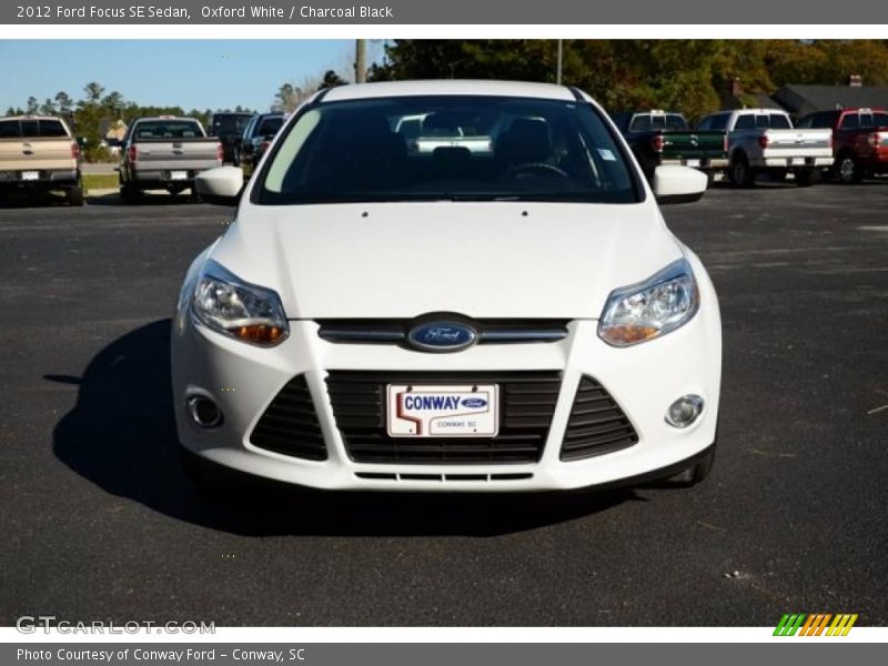 Oxford White / Charcoal Black 2012 Ford Focus SE Sedan