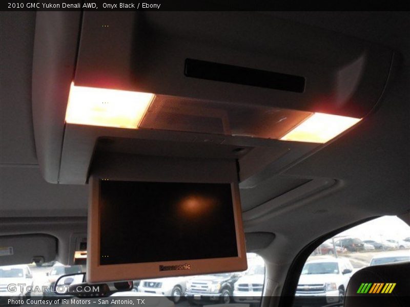 Onyx Black / Ebony 2010 GMC Yukon Denali AWD